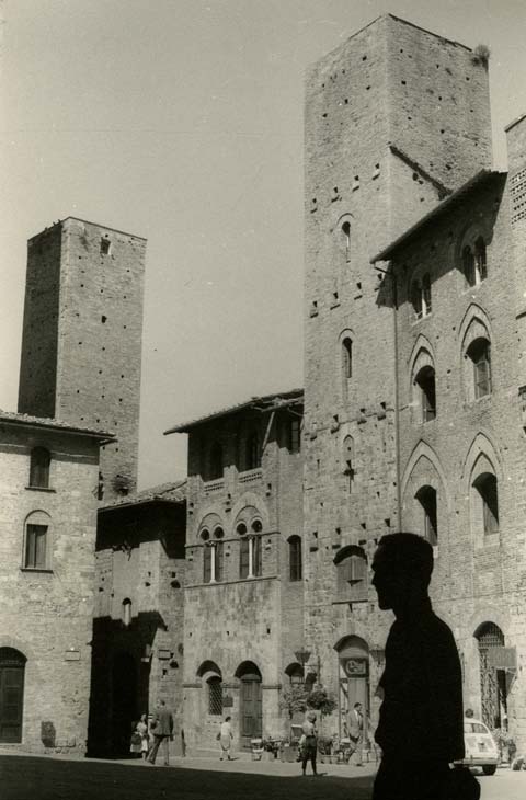 Alcino Soutinho, Viagem a Itlia, San Gemigniano, 1961